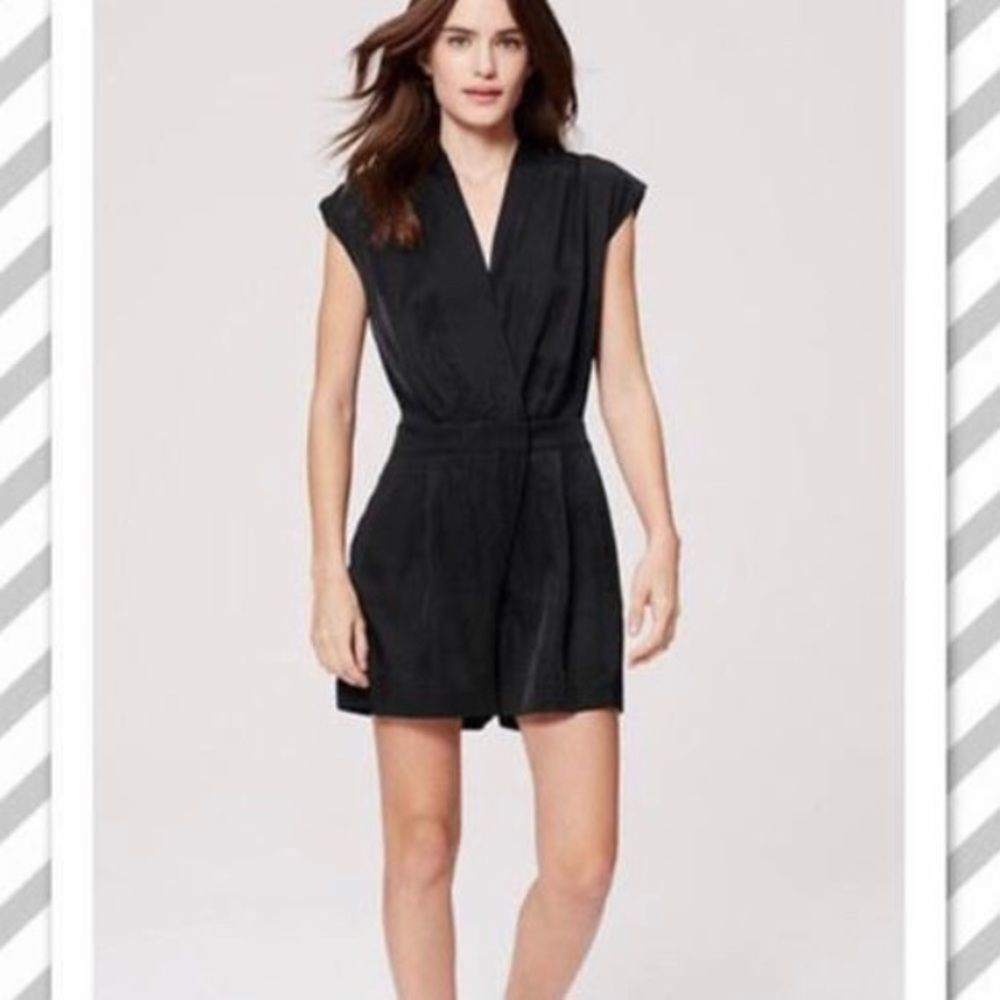 LOFT black romper size 6 NWT